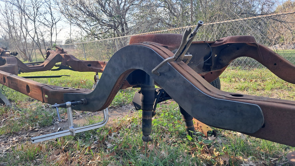 Cadillac  / Caprice  / Roadmaster  / Lesaber inner and outer rear arch reinforcment plates with bridge gussets