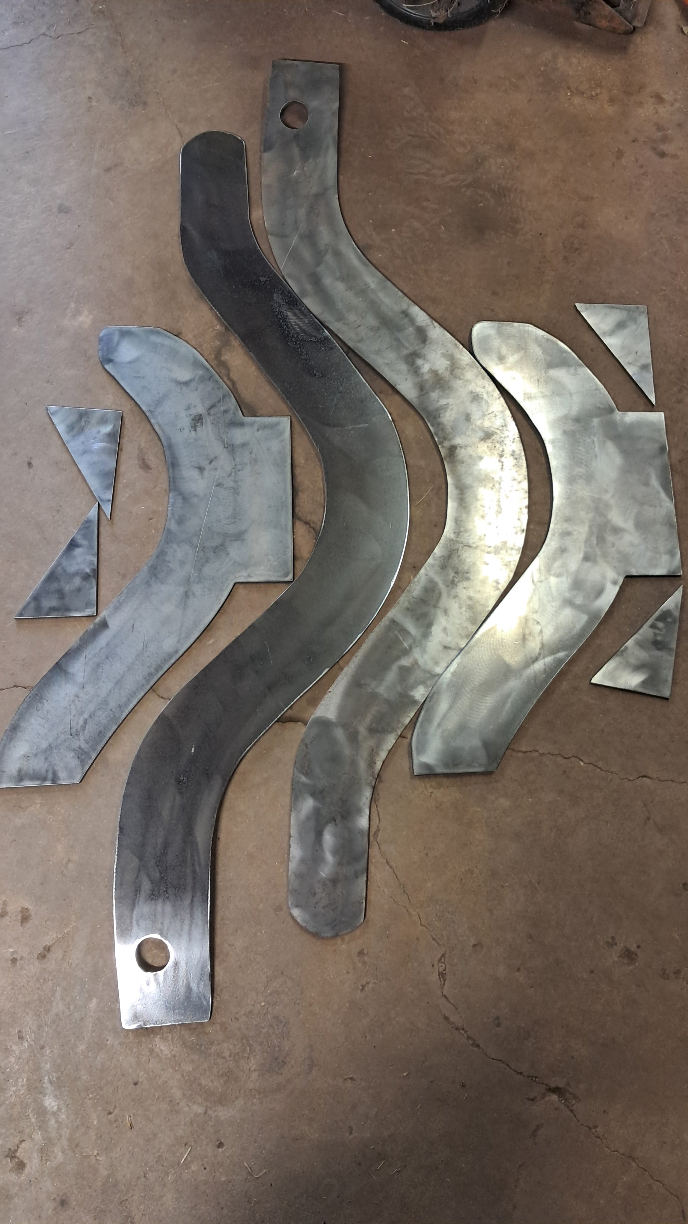 Cadillac / Caprice  / Roadmaster rear inner and outer arch reinforcment places with raised bridge and gussets
