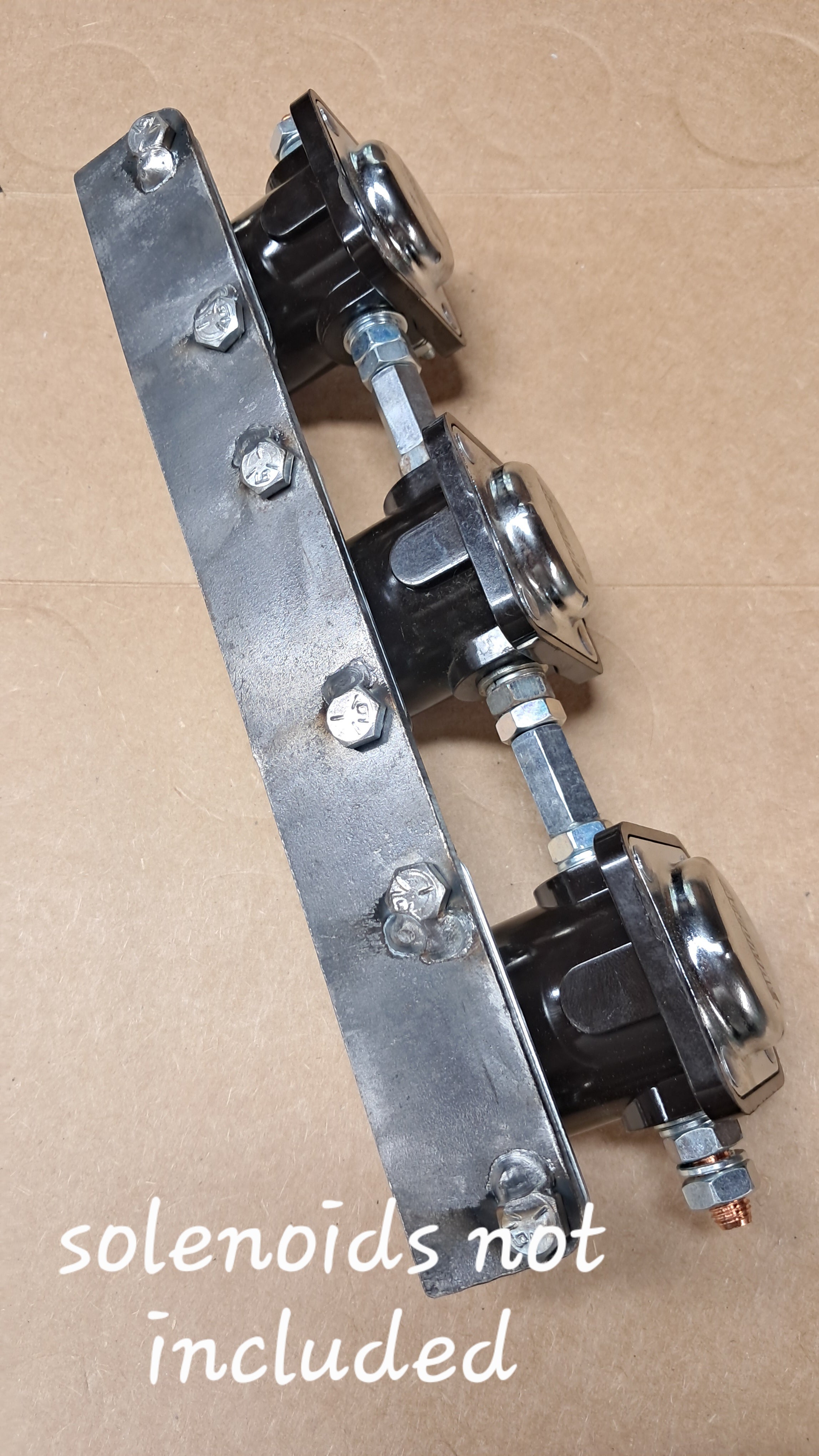 Triple solenoid mount