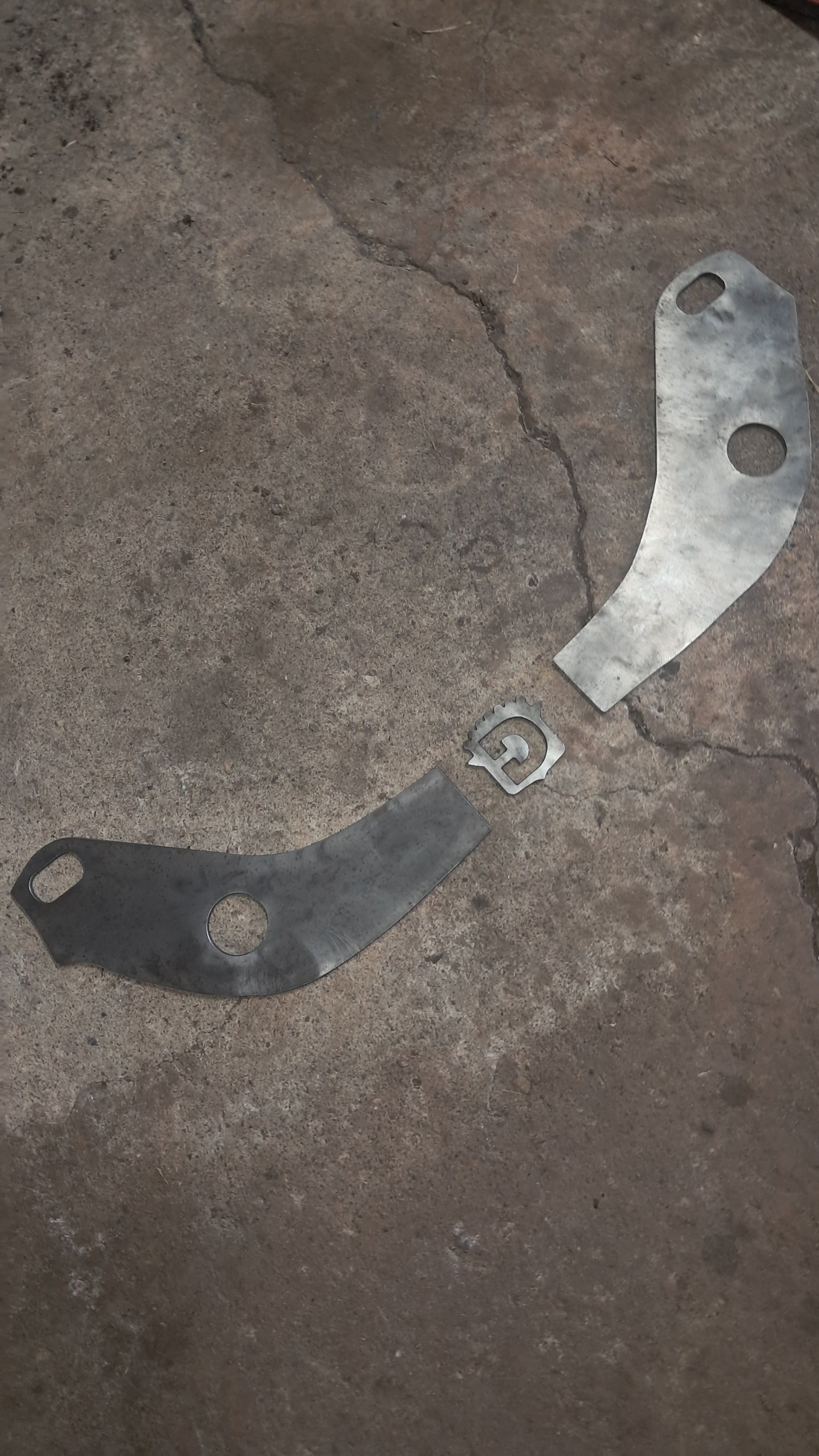 Cadillac / Caprice/ Roadmaster front crossmember reinforcment plates