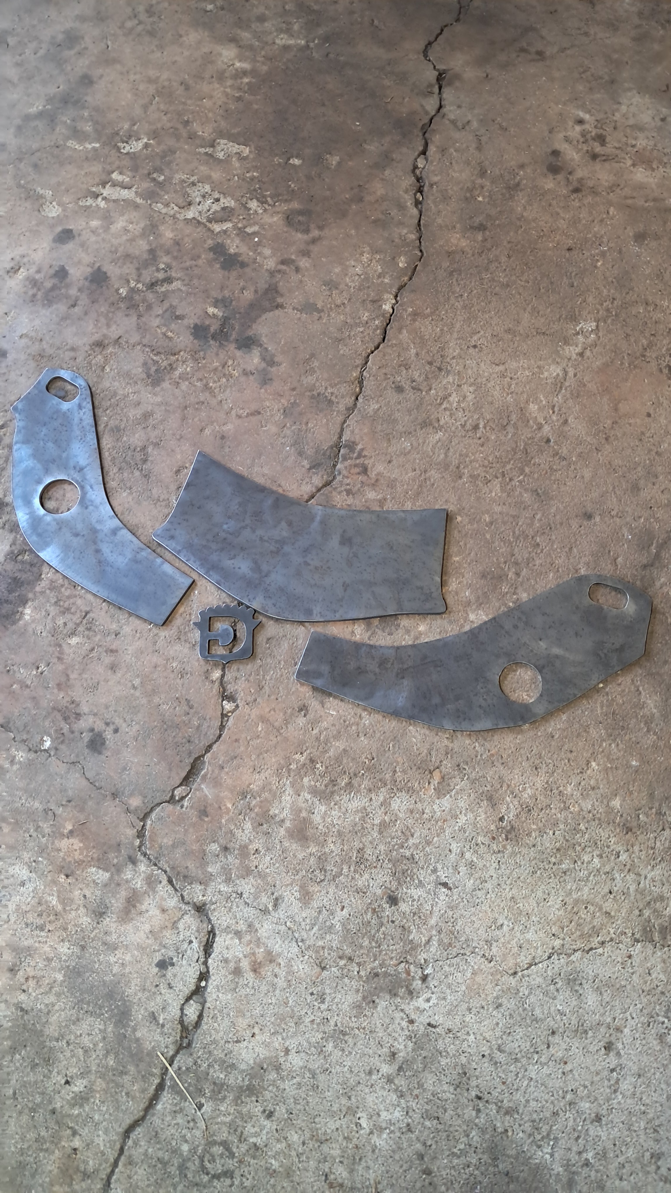 Cadillac belly reinforment plates