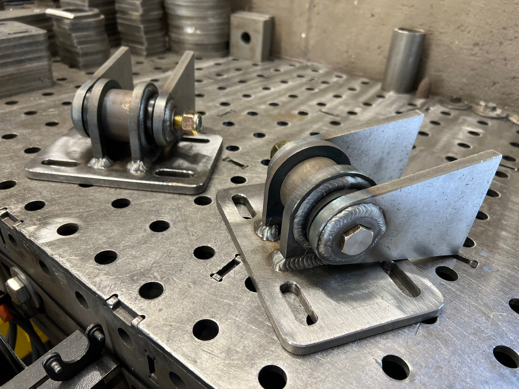 Ls style pre-made gen 2 engine mounts